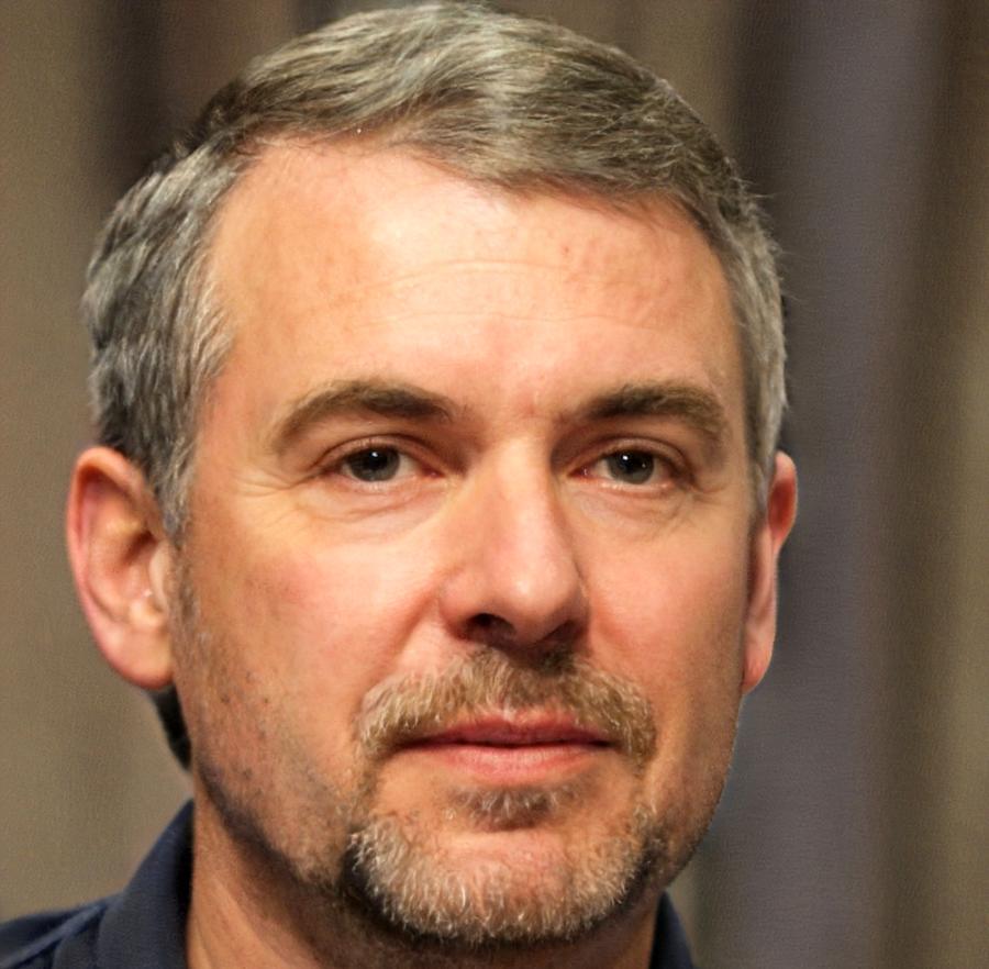 Portrait de Marc Rousseau, facilitateur d'apprentissage collaboratif